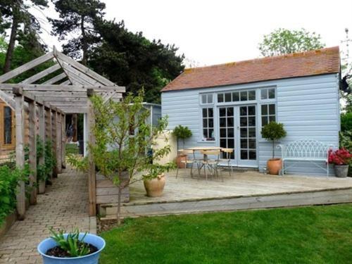 Birch House 5*