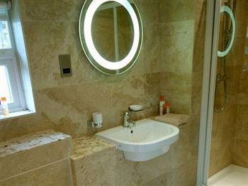Bed & Breakfast Birch House 5*